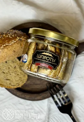 Шпроты в масле Premium стекло 270 гр